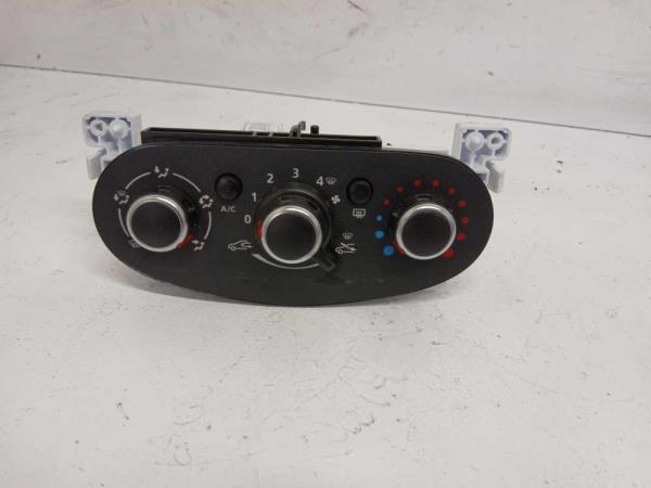 BOUTON CHAUFFAGE DACIA SANDERO 2013-2020 - Vue 1